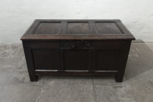 antique 18th century oak coffer