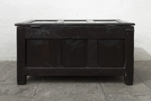 18th century Oak coffer with carvings