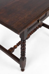 Antique William III oak side table with plank top