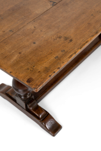 oak refectory dining table