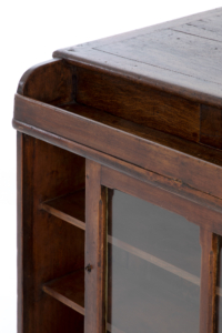 antique kitchen island