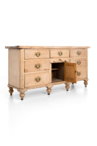 Country house antiques