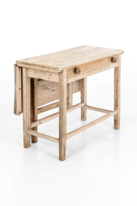 rustic farmhouse table