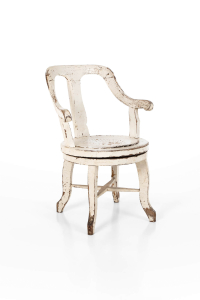 Country house antiques