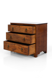 antique chest of drawers