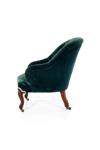 Country house antiques