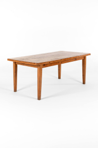 rustic farmhouse table