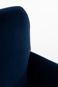 deep seat armchair