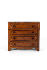 Victorian chest of drawers