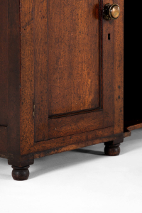Country house antiques