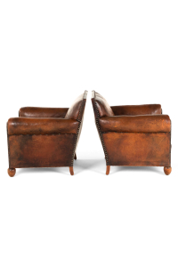 antique leather seating