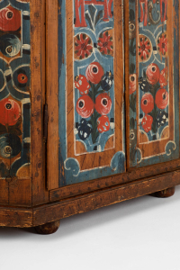 Eastern European chest