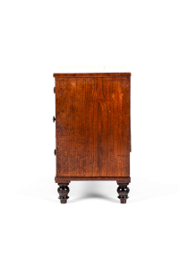 Victorian mahogany chest of drawers