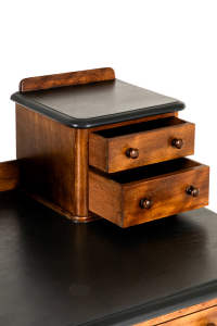 fine Victorian antique desk
