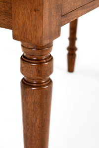 antique dressing table