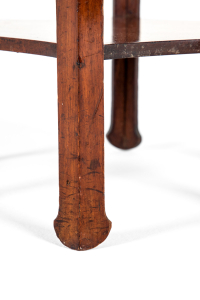 aesthetic movement table