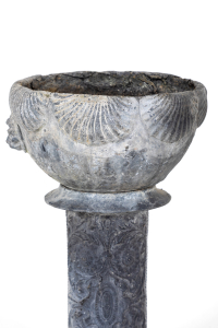 English garden antique furniture