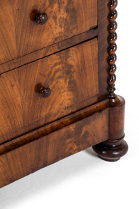 antique chest of drawers